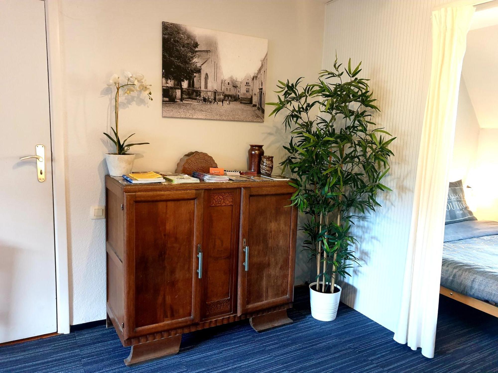 Het Begijnhof Tongeren Center Lägenhet Exteriör bild