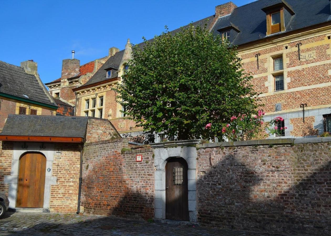 Het Begijnhof Tongeren Center Lägenhet Exteriör bild
